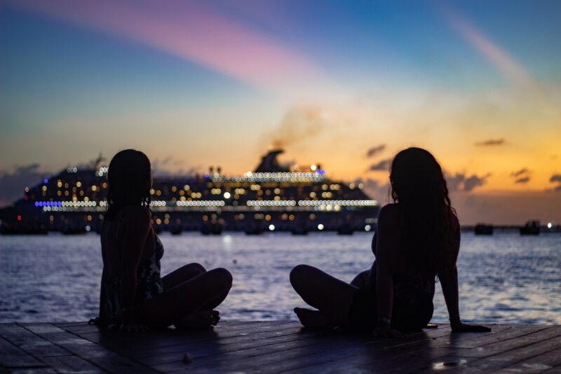 women, pair, silhouettes