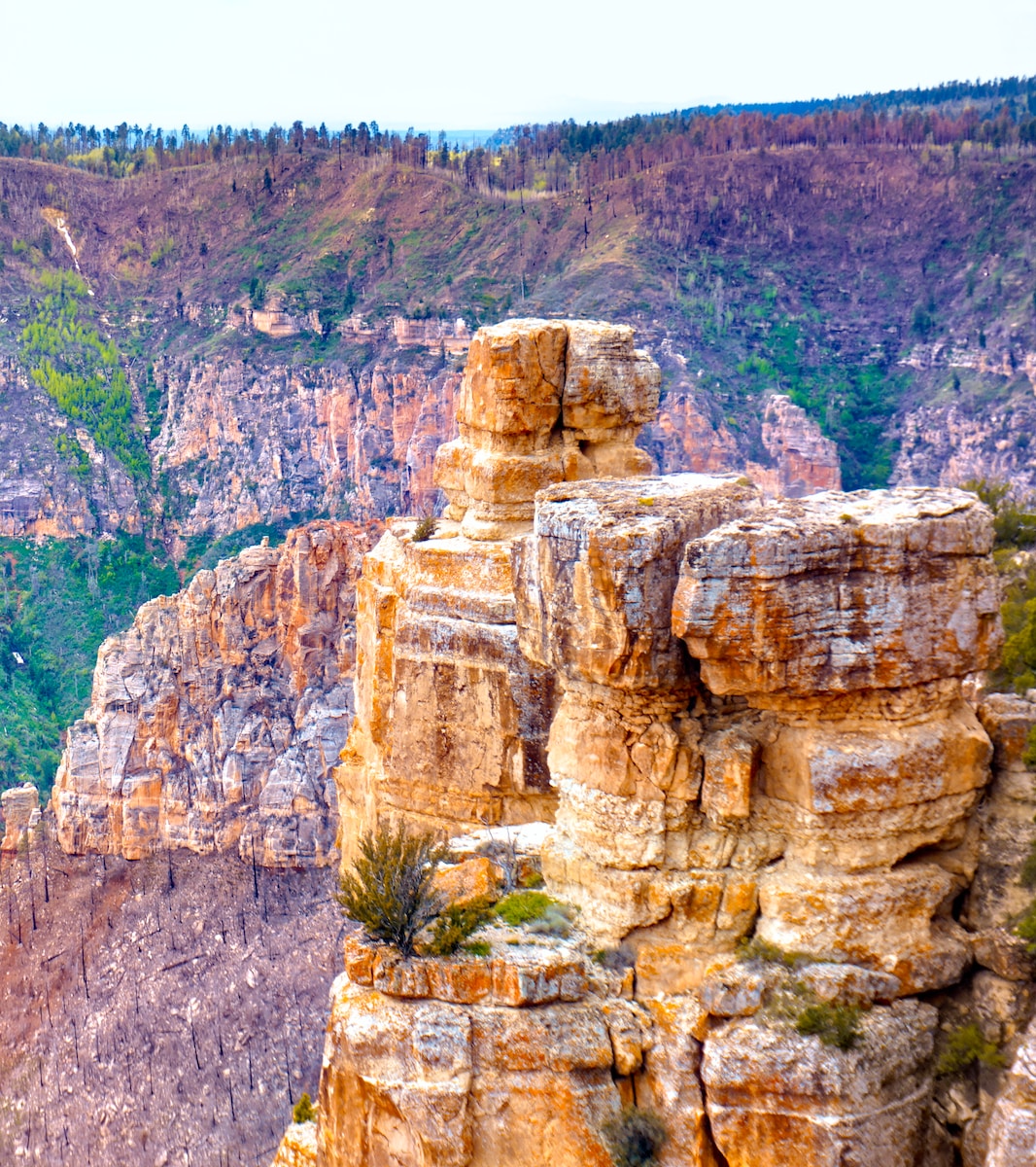 brown rocky mountain during daytime