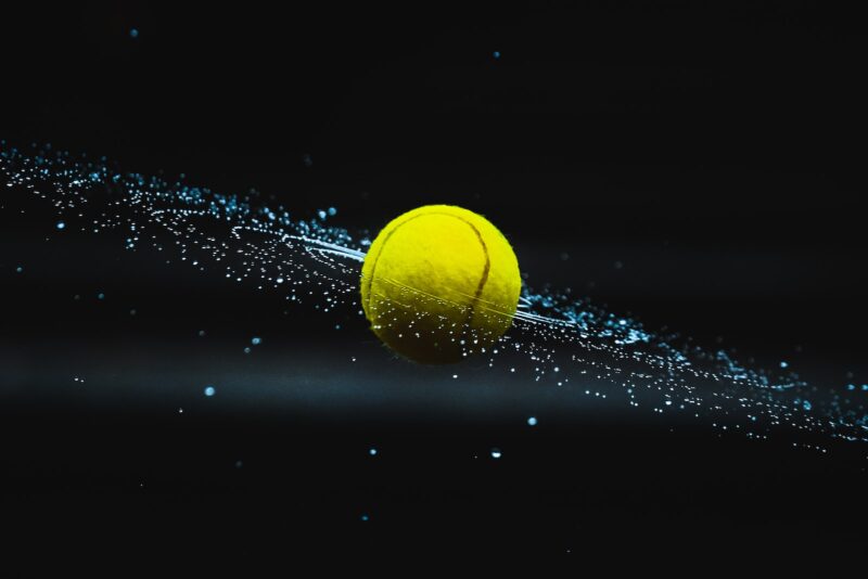 Tennis ball spinning